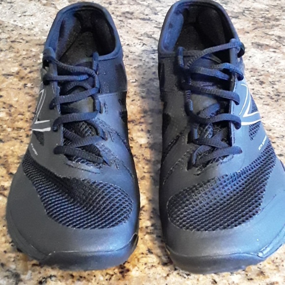 new balance minimus meta support